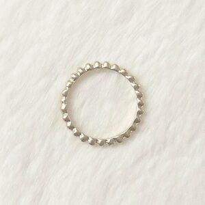 5/$25 🩷 Gold Beaded Edge Stackable Ring